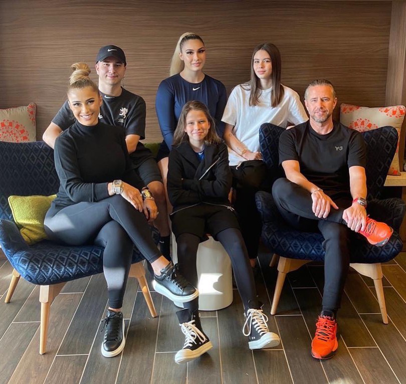 Anamaria Prodan neagă orice zvon cu privire la divorțul de Laurențiu Reghecampf