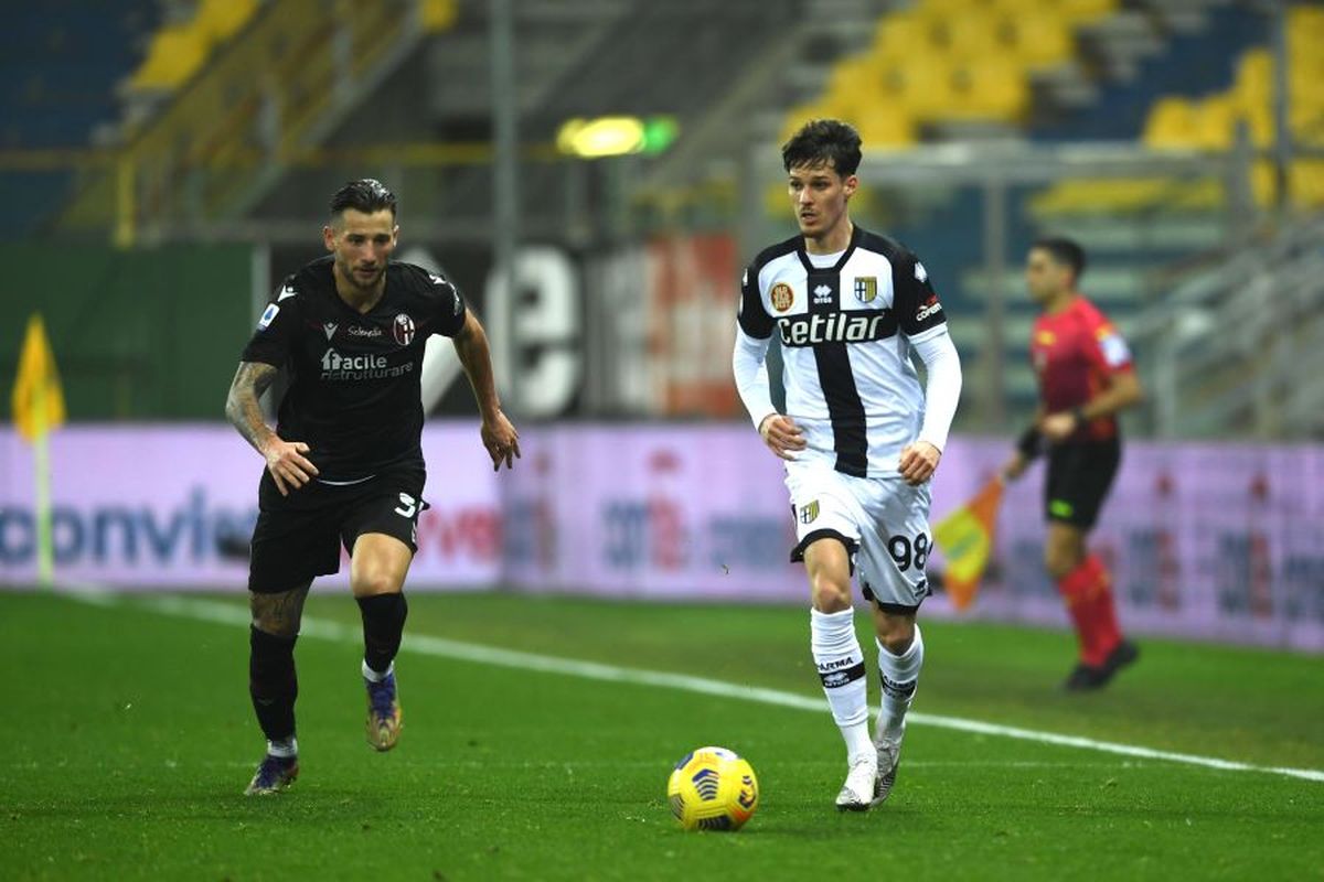 Dennis Man, sfătuit de Ilie Dumitrescu să își asume mai multe riscuri în atacul Parmei