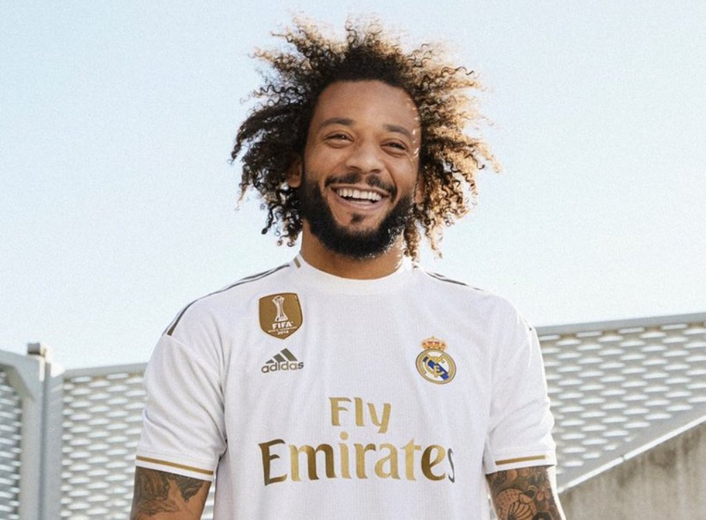 Florinel Coman a intrat într-un club select. Ce mari fotbaliști ai lumii au fost prinși conducând fără permis