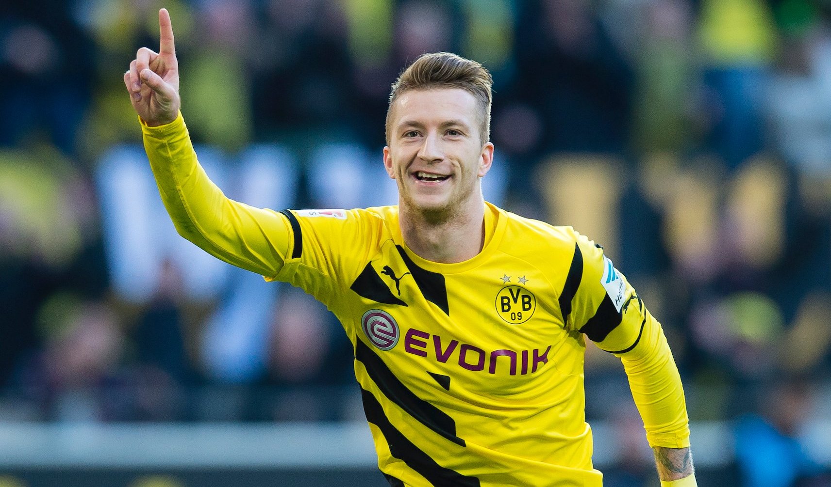 Florinel Coman a intrat într-un club select. Ce mari fotbaliști ai lumii au fost prinși conducând fără permis