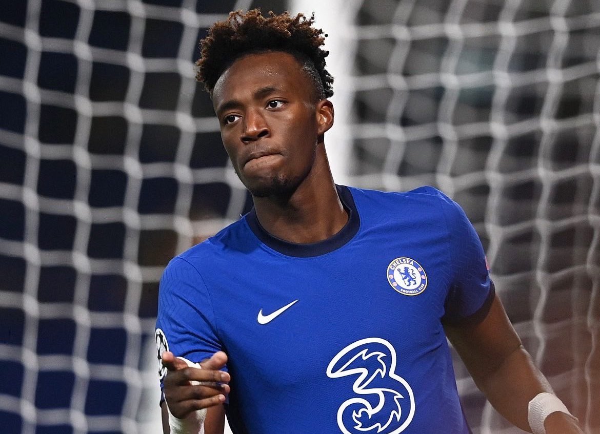 Florinel Coman a intrat într-un club select. Ce mari fotbaliști ai lumii au fost prinși conducând fără permis