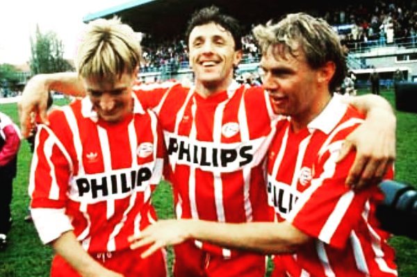 Gică Popescu a făcut carieră la PSV Eindhoven