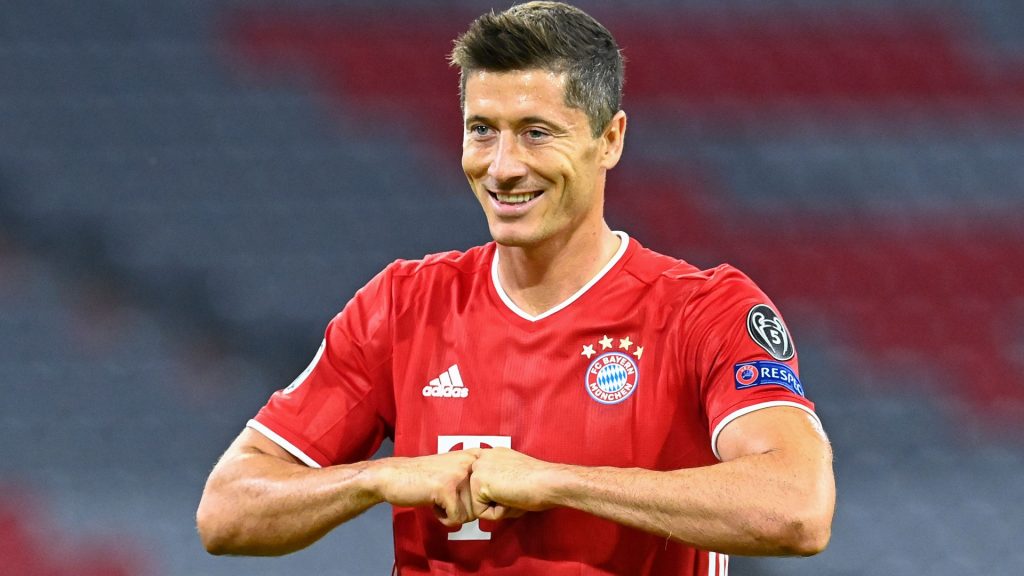  Mircea Lucescu, pe urmele lui Robert Lewandowski: “Am încercat să-l transfer în Ucraina” De ce a picat mutarea