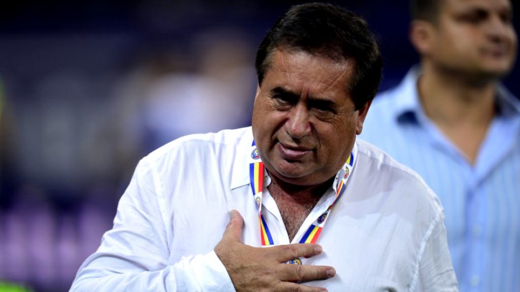 Ioan Niculae, anunt in miez de noapte dupa ce a aflat ca e cautat pentru a fi incarcerat