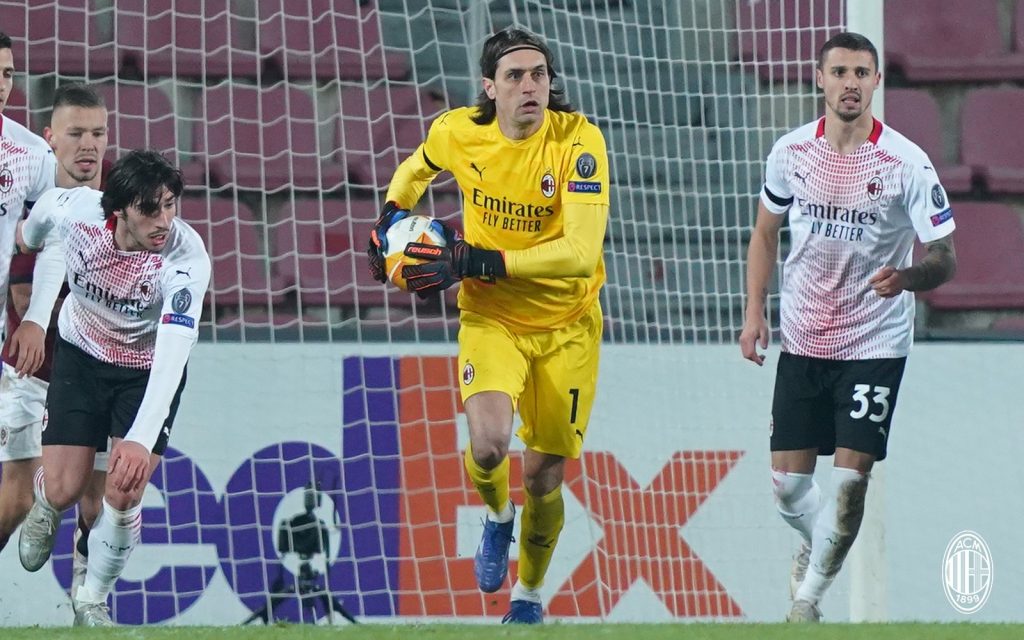 Italienii anunta: Ciprian Tatarusanu, in pericol la Milan!