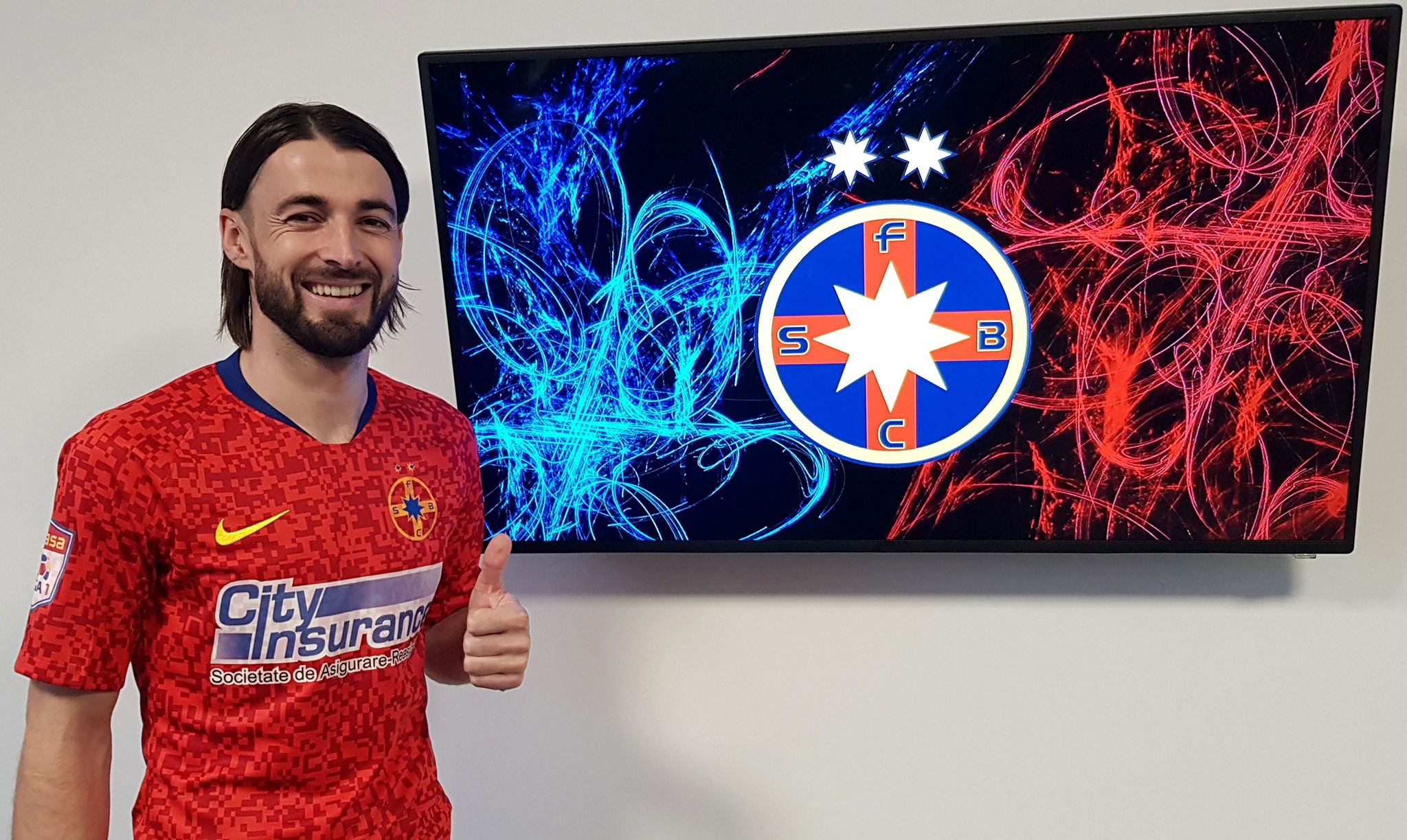 Gigi Becali a revenit la pasiunea sa și scoate jucători din echipă. O nouă victimă a patronului FCSB