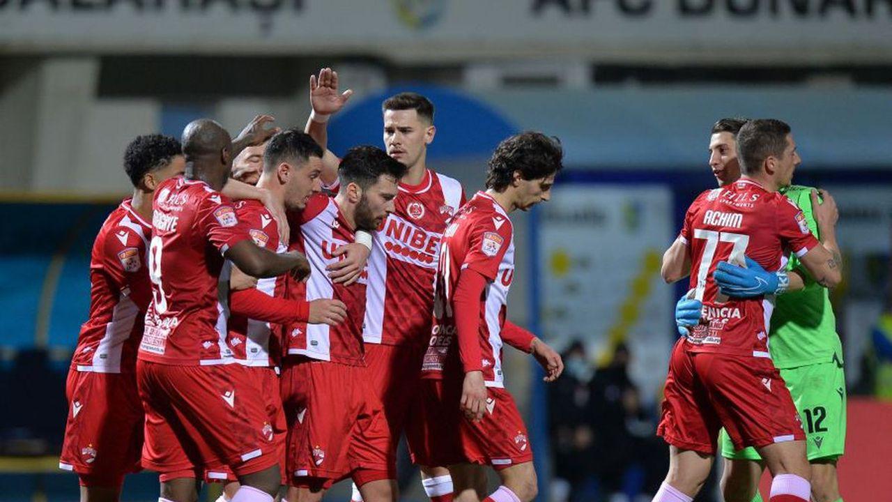 Pariurile ”SMURD”-ului: ei sunt cei 3 tineri de la Dinamo pe care vrea să mizeze Mulțescu!