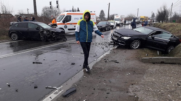 Cinci jucători accident rutier