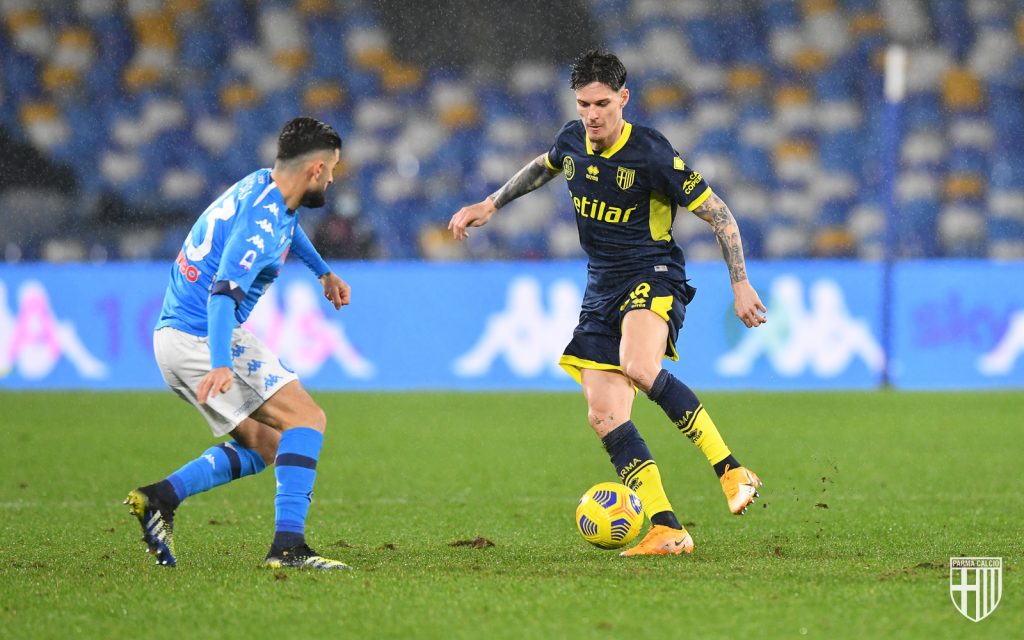 Le place Dennis Man! Semnale din capitala Italiei pentru transferul românului de la Parma