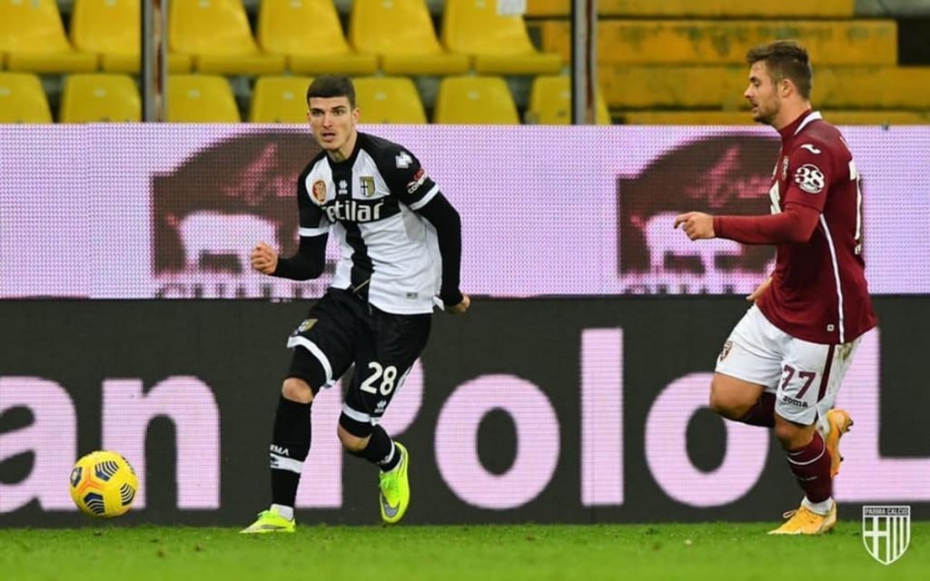 Primul mare examen al lui Mihăilă la Parma! Toți își pun speranța în el, în meciul contra liderului Inter