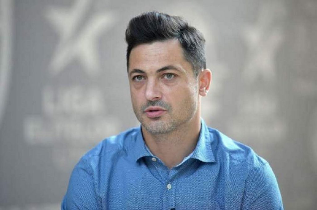 aRădoi are viitorul asigurat la arabi, dacă eșuează cu echipa națională. ”Este foarte bine văzut și în Emirate și în Arabia Saudită!”