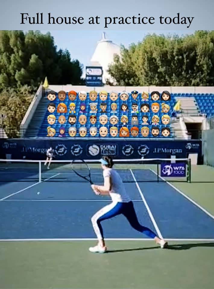 Sorana Cîrstea cu tribuna goală la Miami