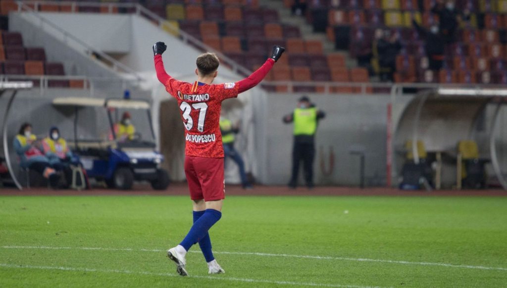 Spaniolii pe urmele lui Octavian Popescu. Ce scrie Marca despre mijlocașul lui FCSB înainte Euro