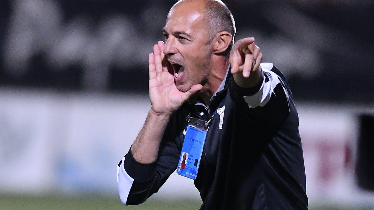  Super-Dan Petrescu vrea super-salariu în România. Care sunt pretențiile financiare ale antrenorului demis de Kayserispor