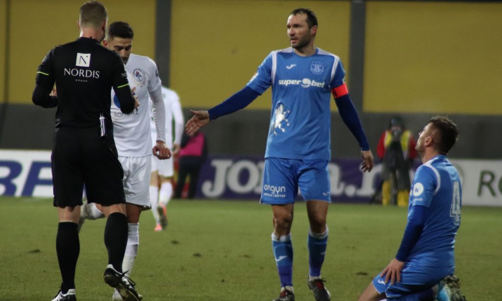 Cosmin Frăsinescu (36 de ani) a decis să se despartă de Poli Iași