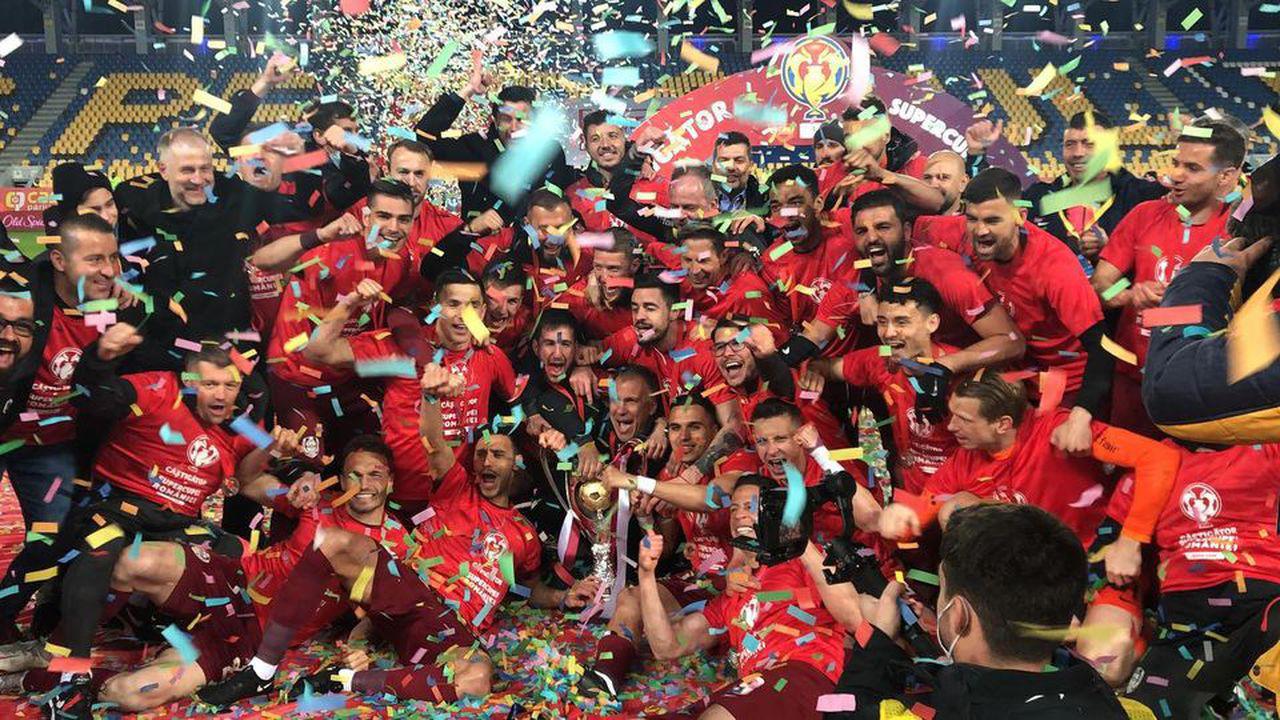 Ceartă între Toni Petrea și Edi Iordănescu în timpul Supercupei României, dintre CFR Cluj și FCSB