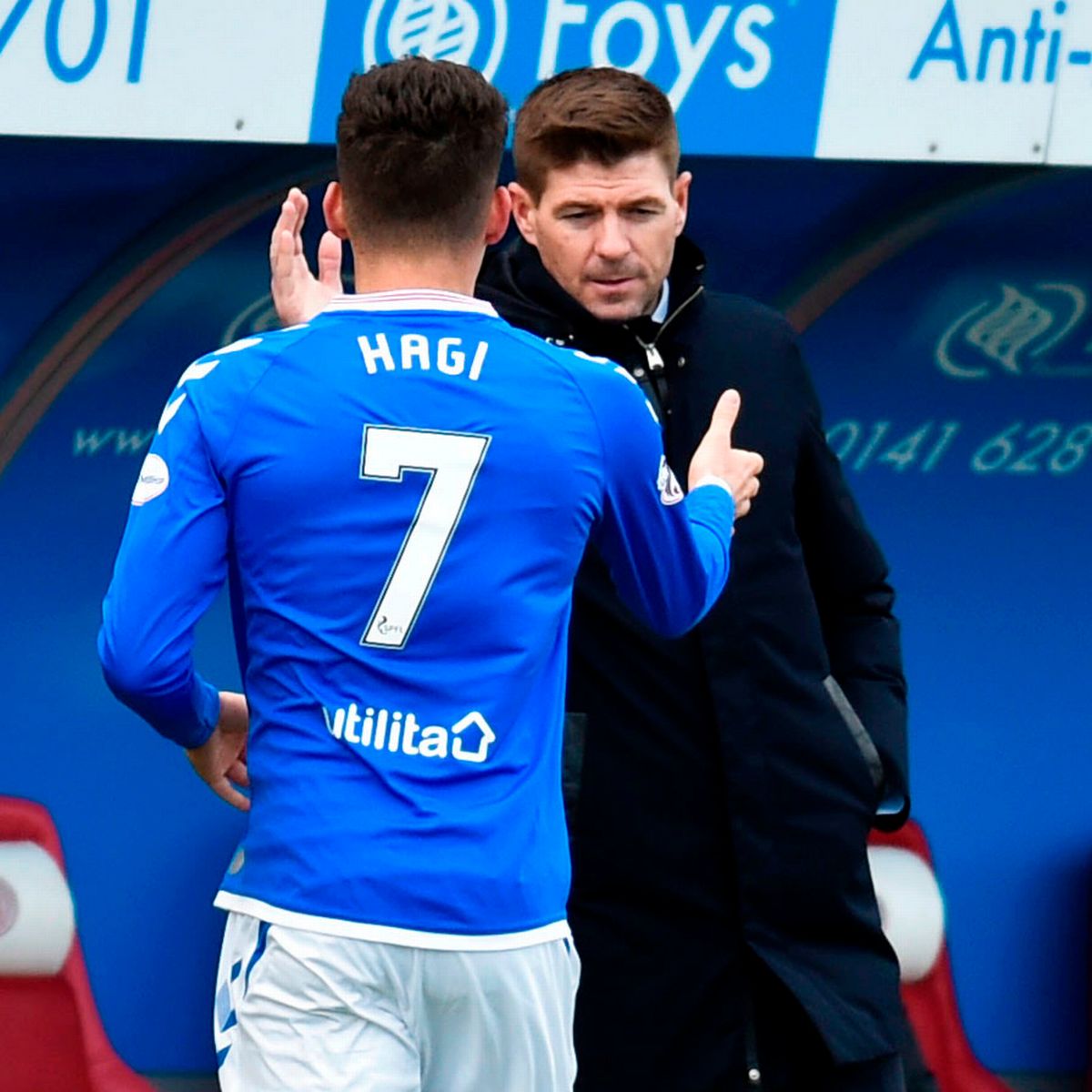  Steven Gerrard a condamnat comportamentul lui Ondrej Kudela