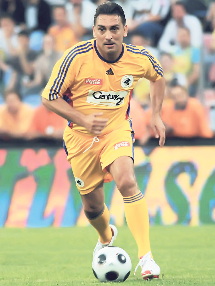 Ilie Dumitrescu crede că tinerii nu-i cunosc performanța din teren