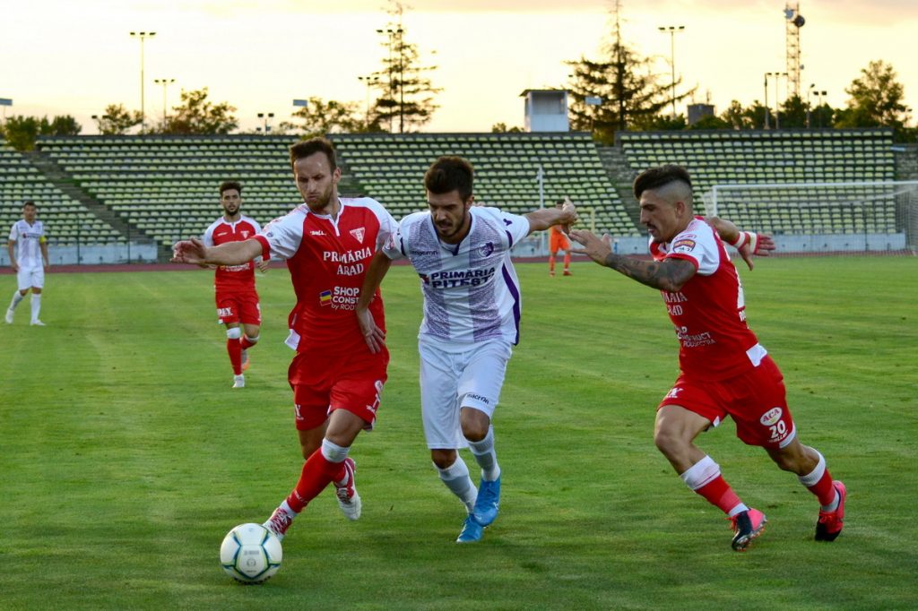 LIVE SCORE | Argeș - UTA Arad, ora 19, în play-out-ul Ligii 1! Derby-ul nou-promovatelor