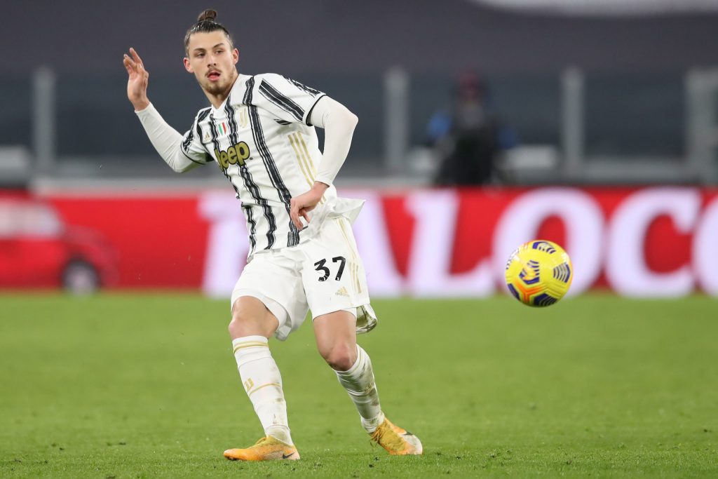 Radu Drăgușin pleacă de la Juventus! Italienii aduc în locul său un star argentinian. Unde poate ajunge românul