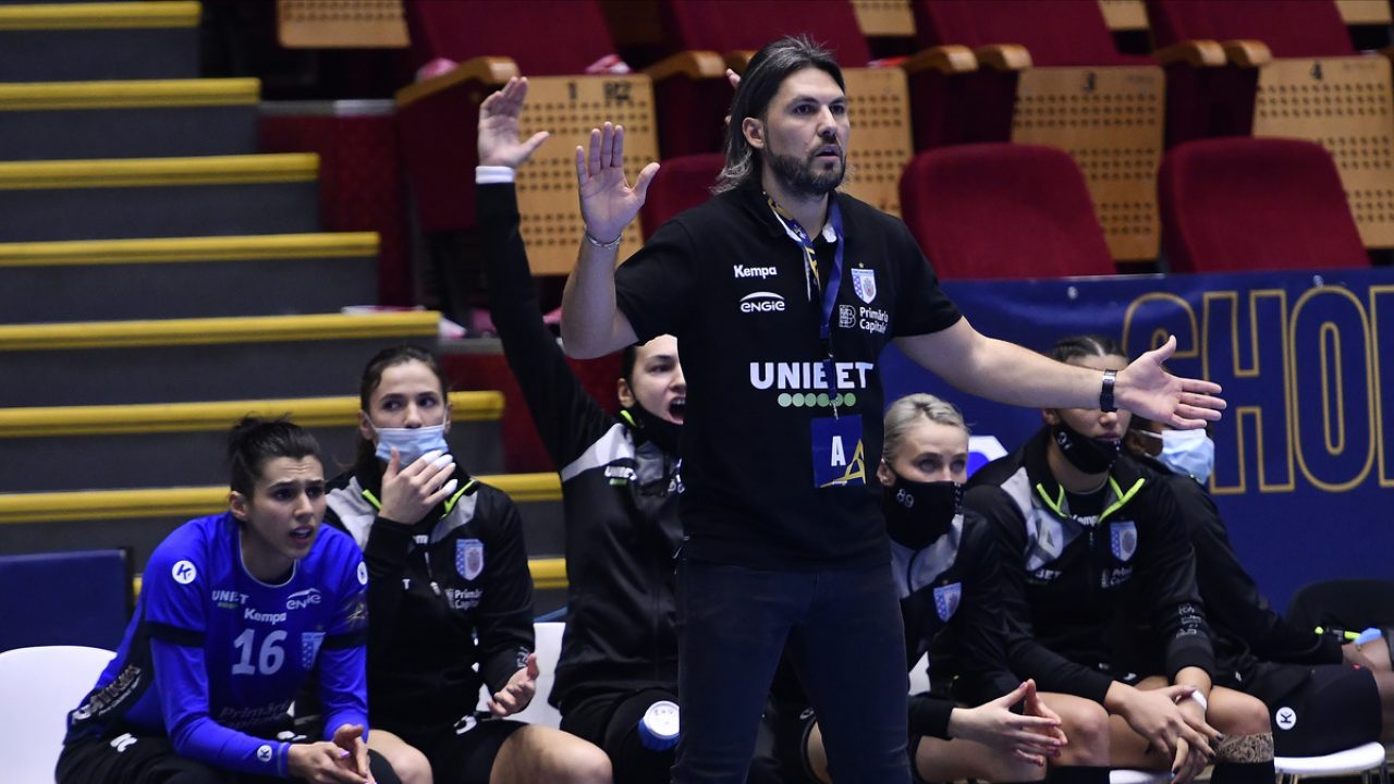 Adi Vasile, criticat de Vasile Stângă după eliminarea CSM-ului din Liga Campionilor