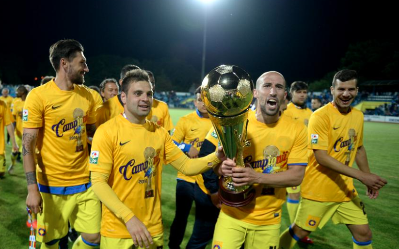 FCSB a câștigat ultimul titlu când Liga I avea un sistem cu 18 echipe