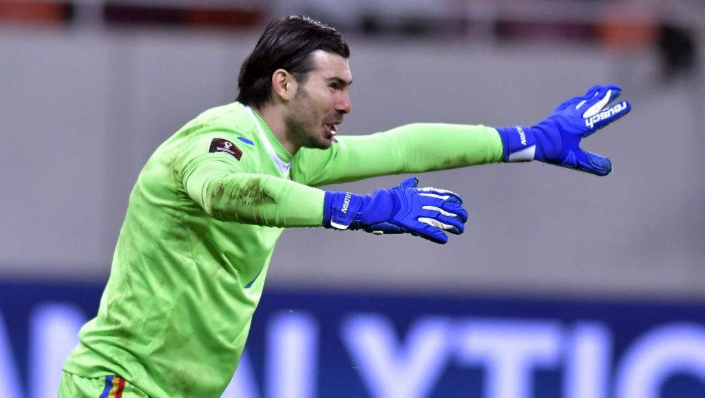 Pleacă Florin Niță de la Sparta Praga? Portarul naționalei ezită să ia o decizie. 