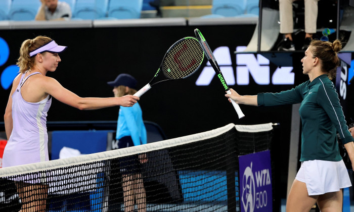 Alexandrova i-a administrat lui Halep o înfrângere usturătoare la începutul sezonului, scor 6-2, 6-1 în sferturile Gippsland Trophy