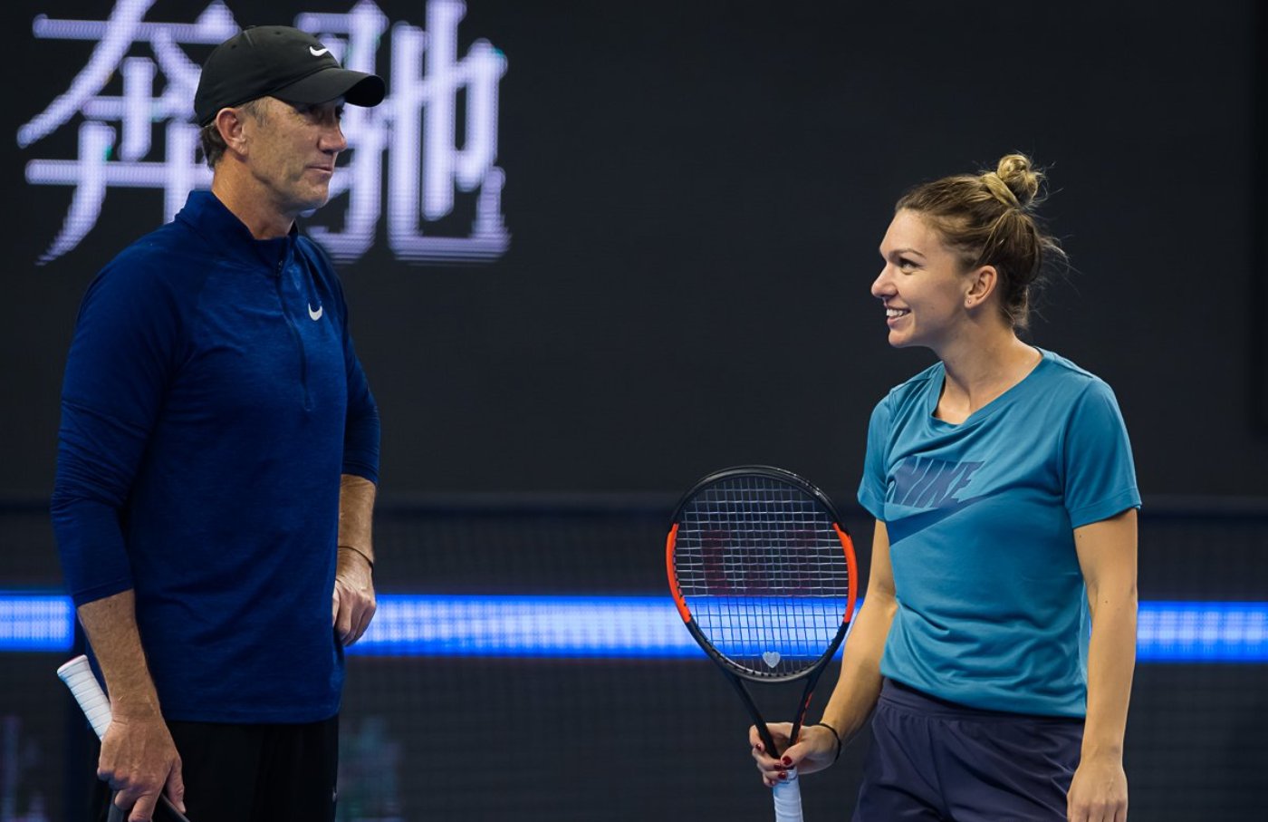 Simona Halep va juca la Stuttgart, anunță Darren Cahil