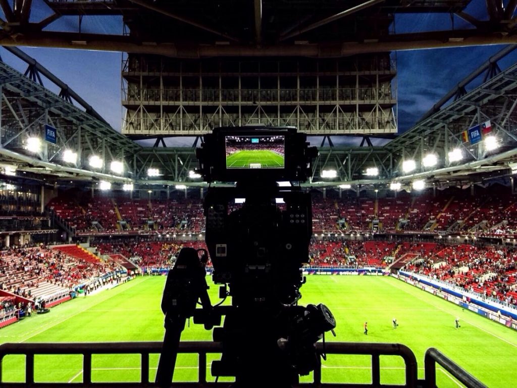 Sport la tv. Ce televiziuni transmit partidele Dortmund - City si Liverpool - Real Madrid