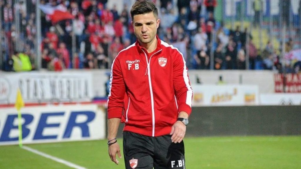 Florin Bratu este pus la zid de Florin Vasile, fost campion cu Dinamo in Liga Elitelor U19