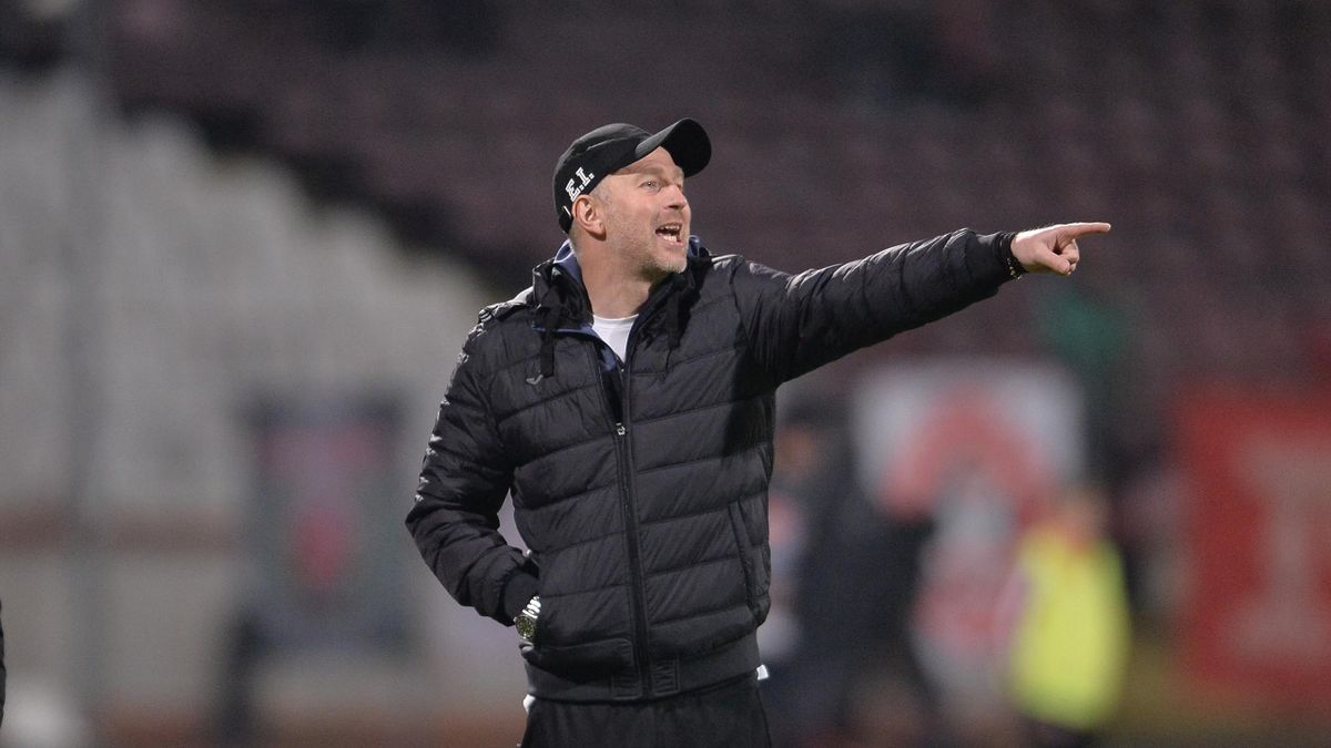 Edi Iordănescu, ținta lui Mititelu Jr. pentru banca tehnică a FCU Craiova