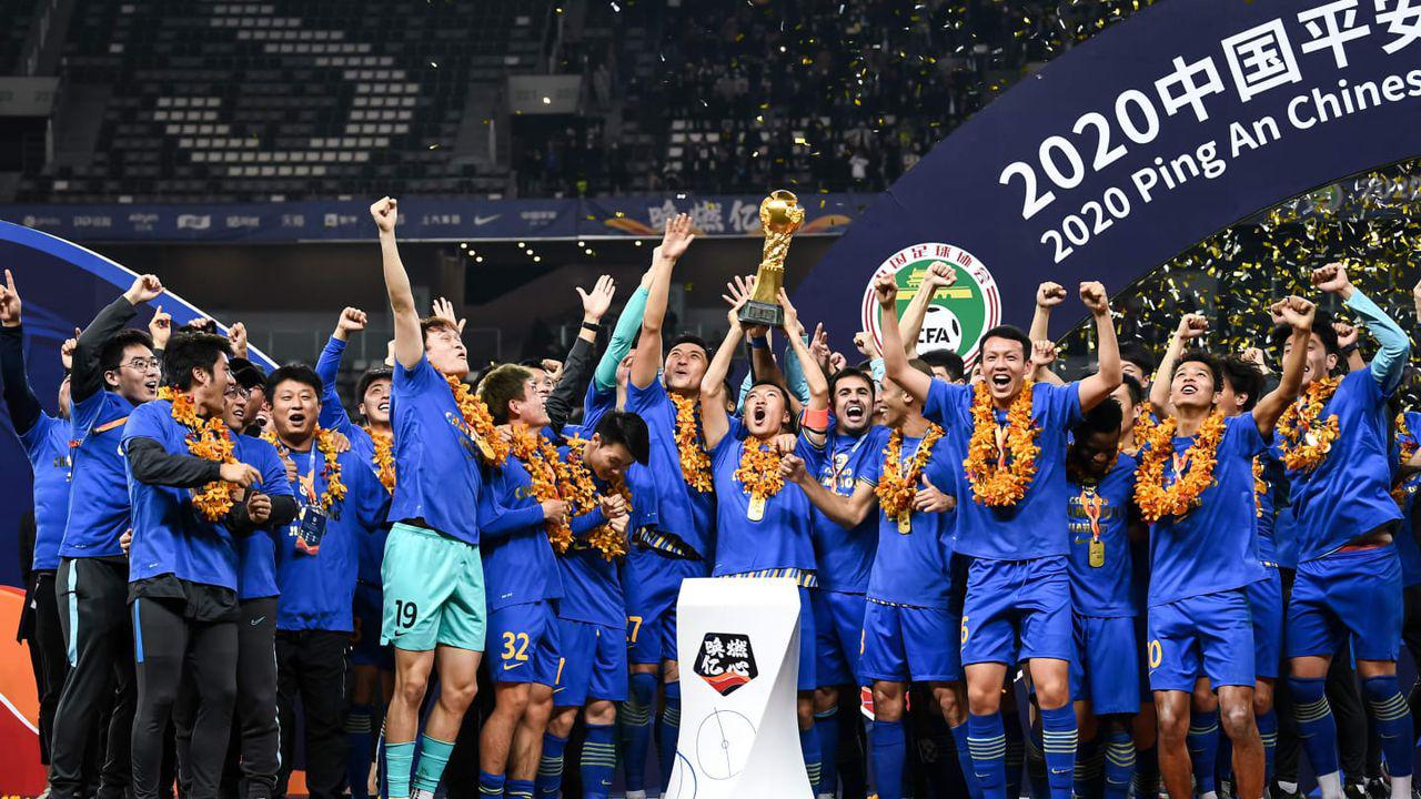 Cosmin Olăroiu, la un pas de revenirea în Liga 1! ”M-a contactat o echipă. Pot pleca în orice proiect, cu oricine!”