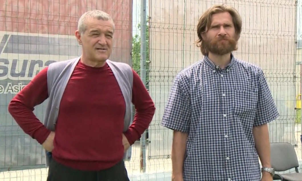 Gigi Becali s-a înconjurat de “frați”. “Ei sunt familia mea. Îi iubesc”