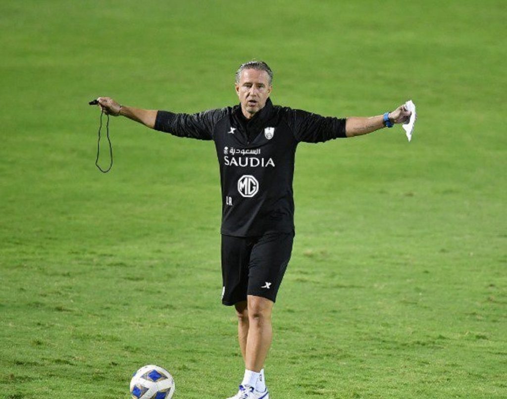 Laurențiu Reghecampf, OUT de la Al-Ahli! Șeicii n-au fost deloc convinși de rezultatele echipei