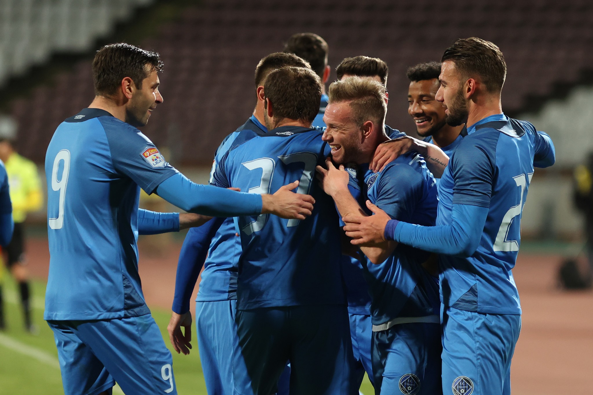 Primă inedită oferită de Ilie Poenaru jucătorilor Academicii, după victoria cu Universitatea Craiova