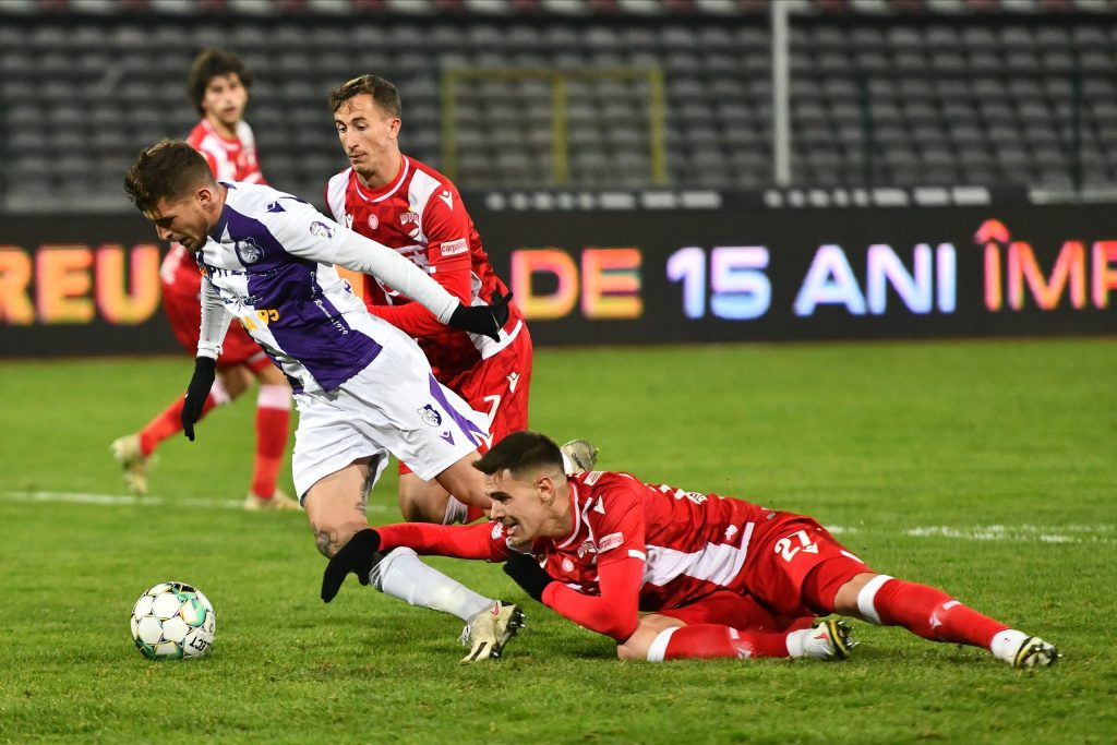 LIVE TEXT | FC Argeș - Dinamo, ora 16:30, în play-out-ul Ligii 1!