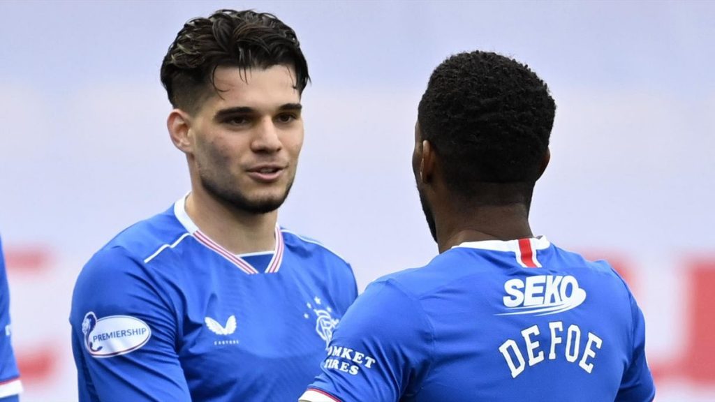 Șoc la Rangers: Ianis Hagi nu e de vânzare! Românul e nominalizat la titlul de cel mai bun tânăr jucător al clubului! ”E tipul de jucător care se hrănește din energia fanilor!”