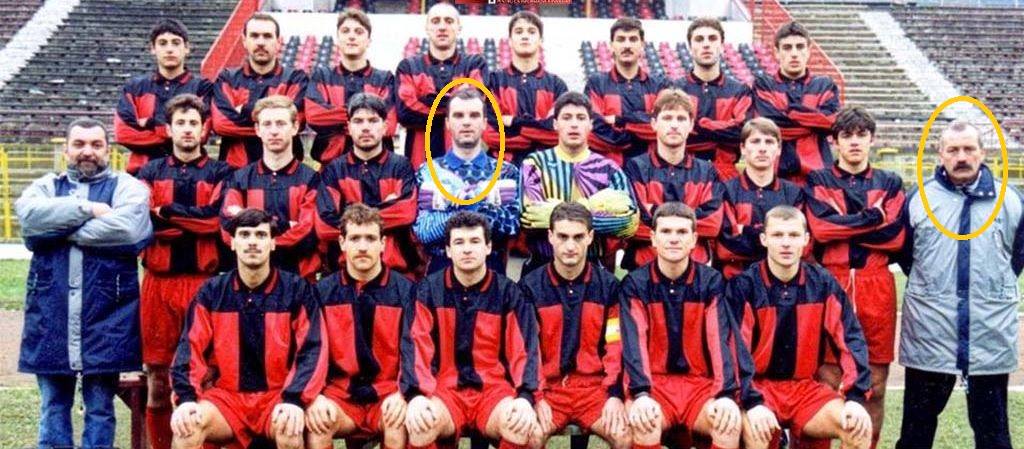 Valentin Bosca (pe randul din mijloc) a fostcoleg cu Cristi Chivu (aflat pe randul de sus, intre cei doi portari) și l-a avut ca antrenor chiar pe tatăl fostului căpitan al naționalei, Mircea Chivu (dreapta, in picioare)