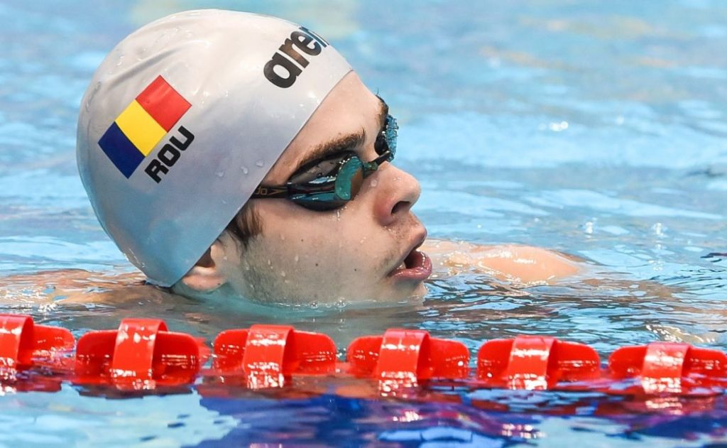 Aur la inot pentru Robert Glinta la Europene!