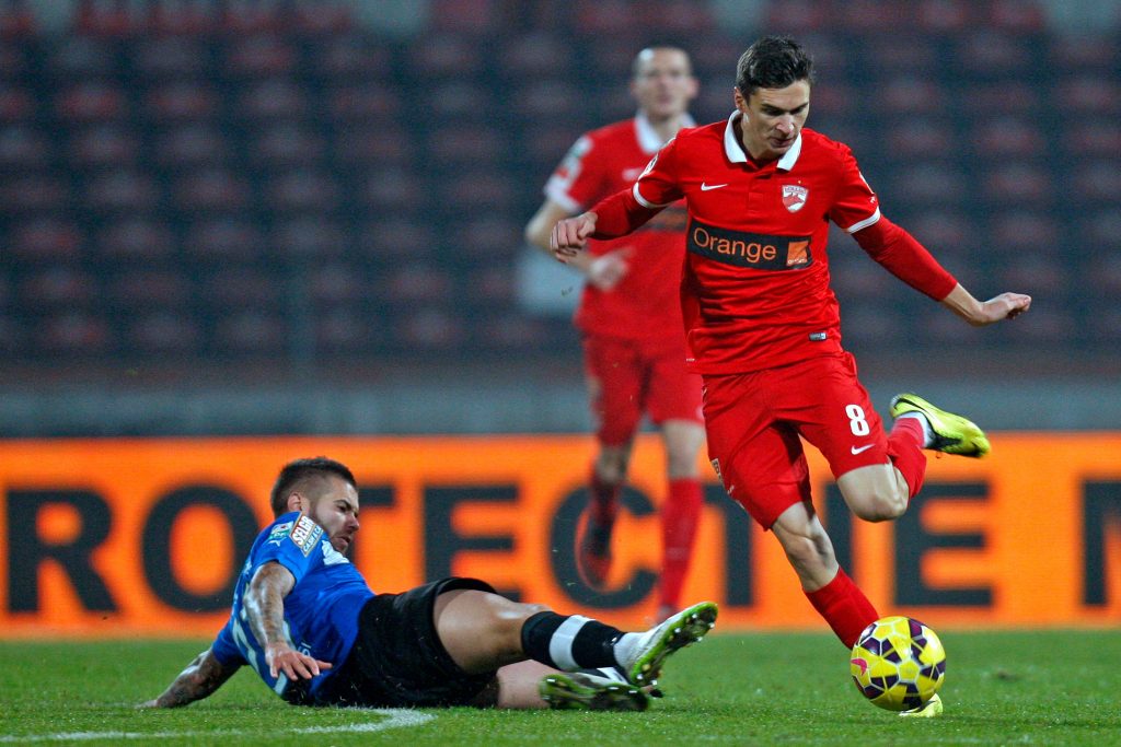 Dorin Rotariu s-a despartit marti de Astana, liderul din campionatul kazah, dupa ce a depus un memoriu din cauza unor probleme financiare