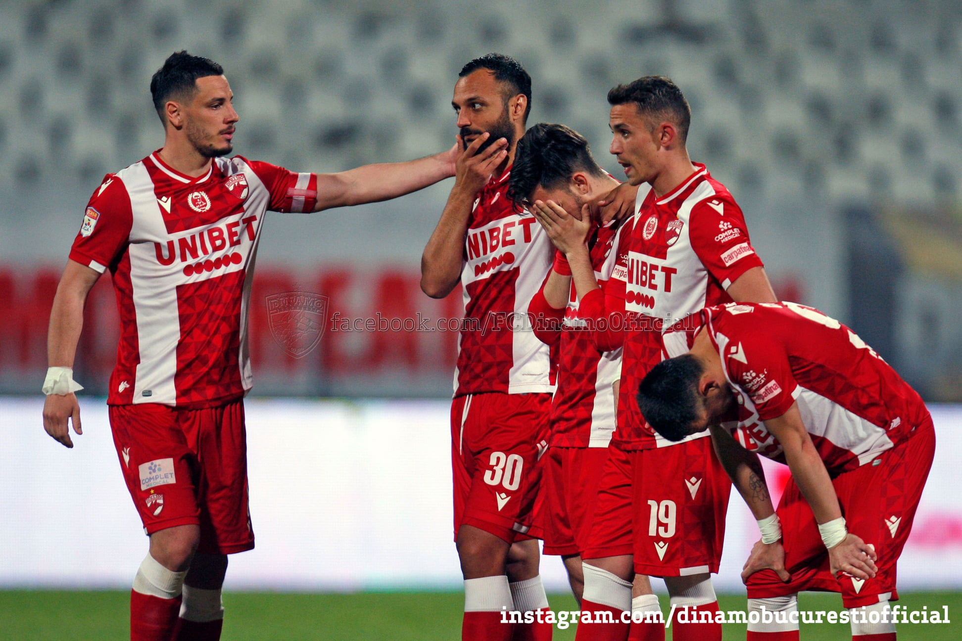 Suporterii lui Dinamo au făcut un anunț înfiorător