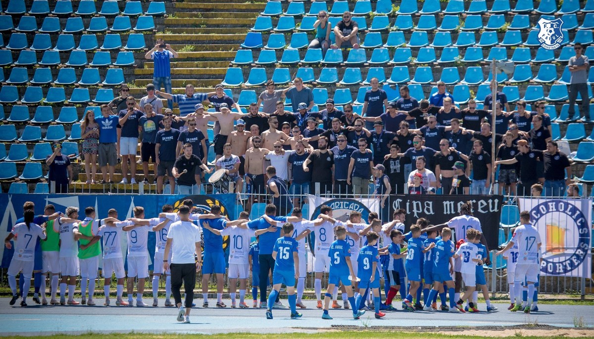 Fanii Farului au impus condiții pentru fuziunea cu Viitorul
