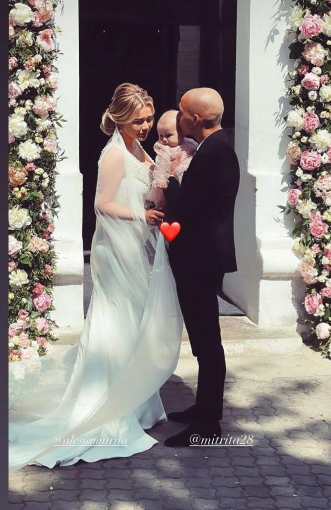 Alexandru Mitriţă, alături de soţia şi de fiica sa