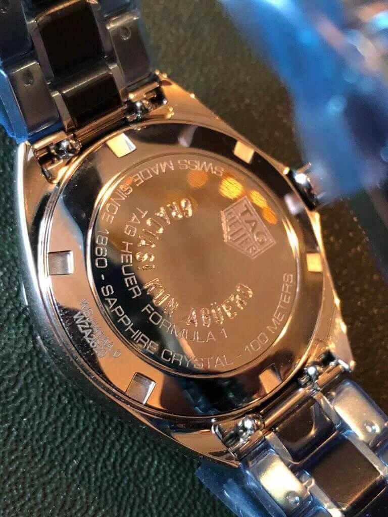 Ceasuri de lux pentru peste 60 de angajați