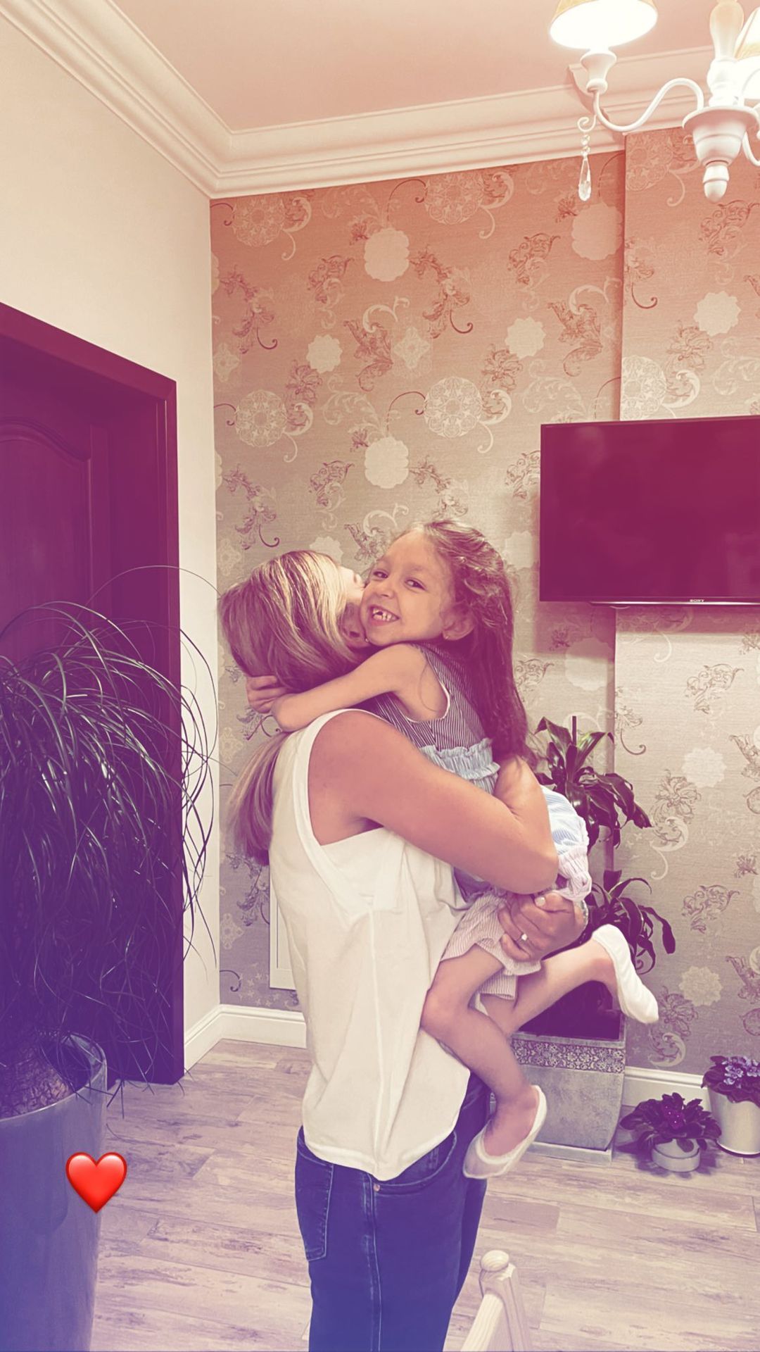 Simona Halep este topită după nepoțica ei