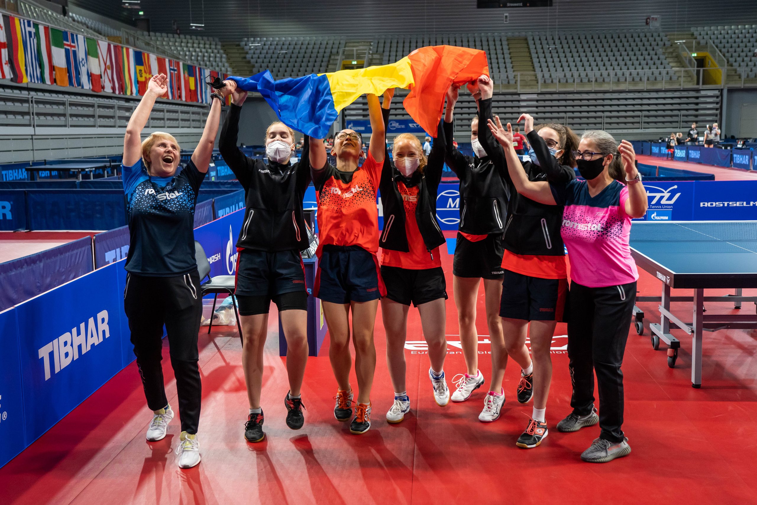 Echipa Feminin De Tenis De Mas A Rom niei Campioan European 