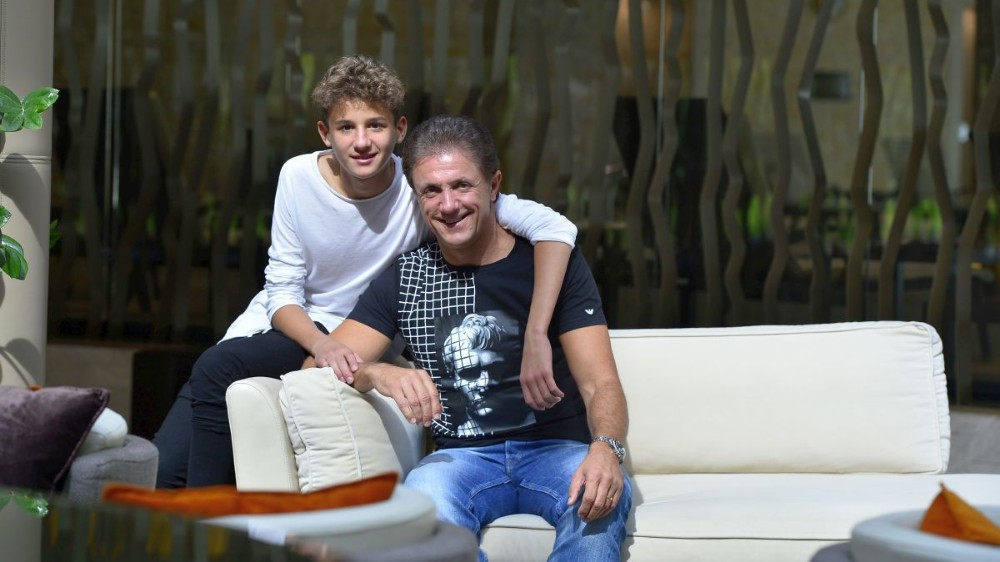 Gică Popescu, alături de băiatul său, Nicolas 