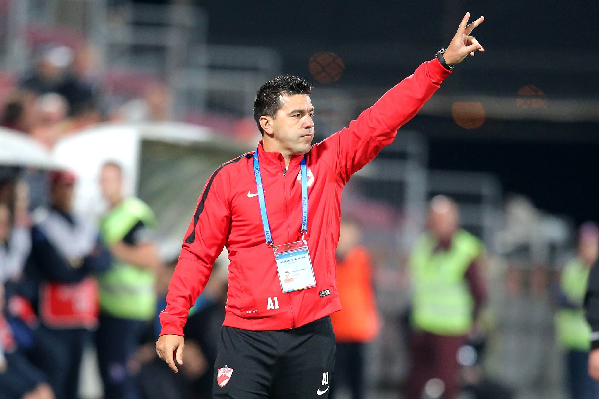 Contra este liber de contract de trei luni