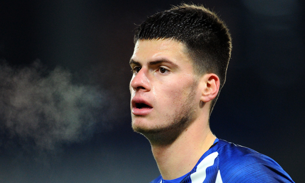 Băluţă este un om important şi pentru echipa naţională, el fiind folosit în ambele meciuri ale tricolorilor din preliminariile Euro 2024 cu Andorra şi Belarus 